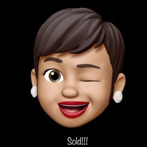 Sold!!! Swarovski crystal ring